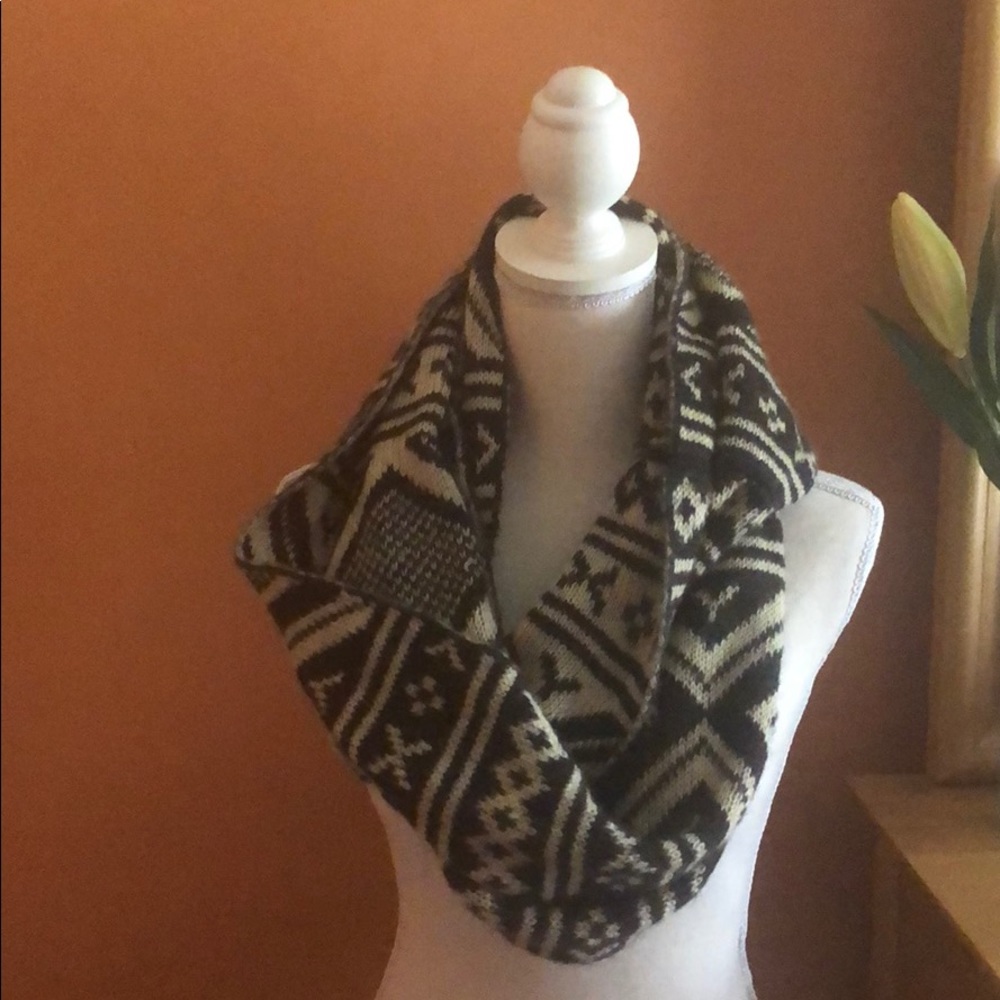 Infinity Scarf